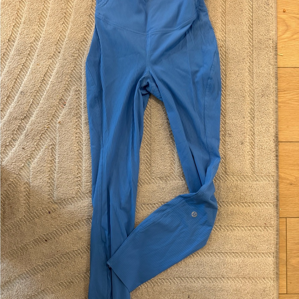 Base Pace High Rise Size 2 25” ribbed in Blue Nile